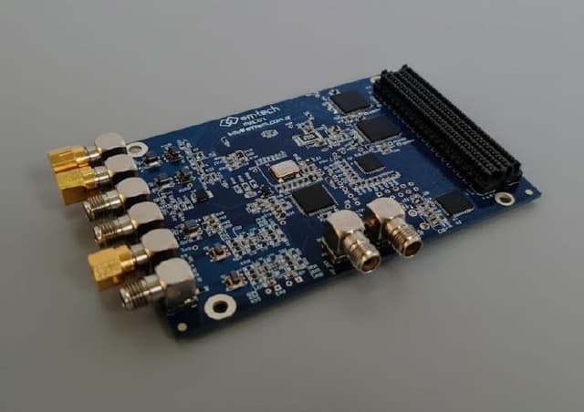 HIGH-SPEED ADC_DAC MEZZANINE CARD